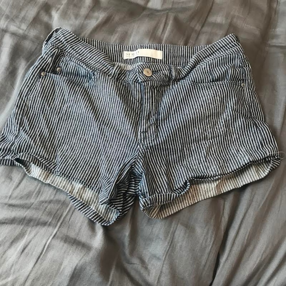 Striped Mid-Rise Jean Shorts